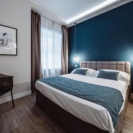 Estella Luxury * Turin
