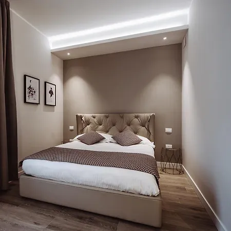 Estella Luxury Τορίνο