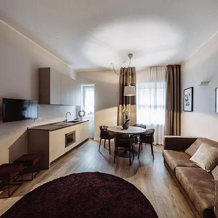 Estella Luxury